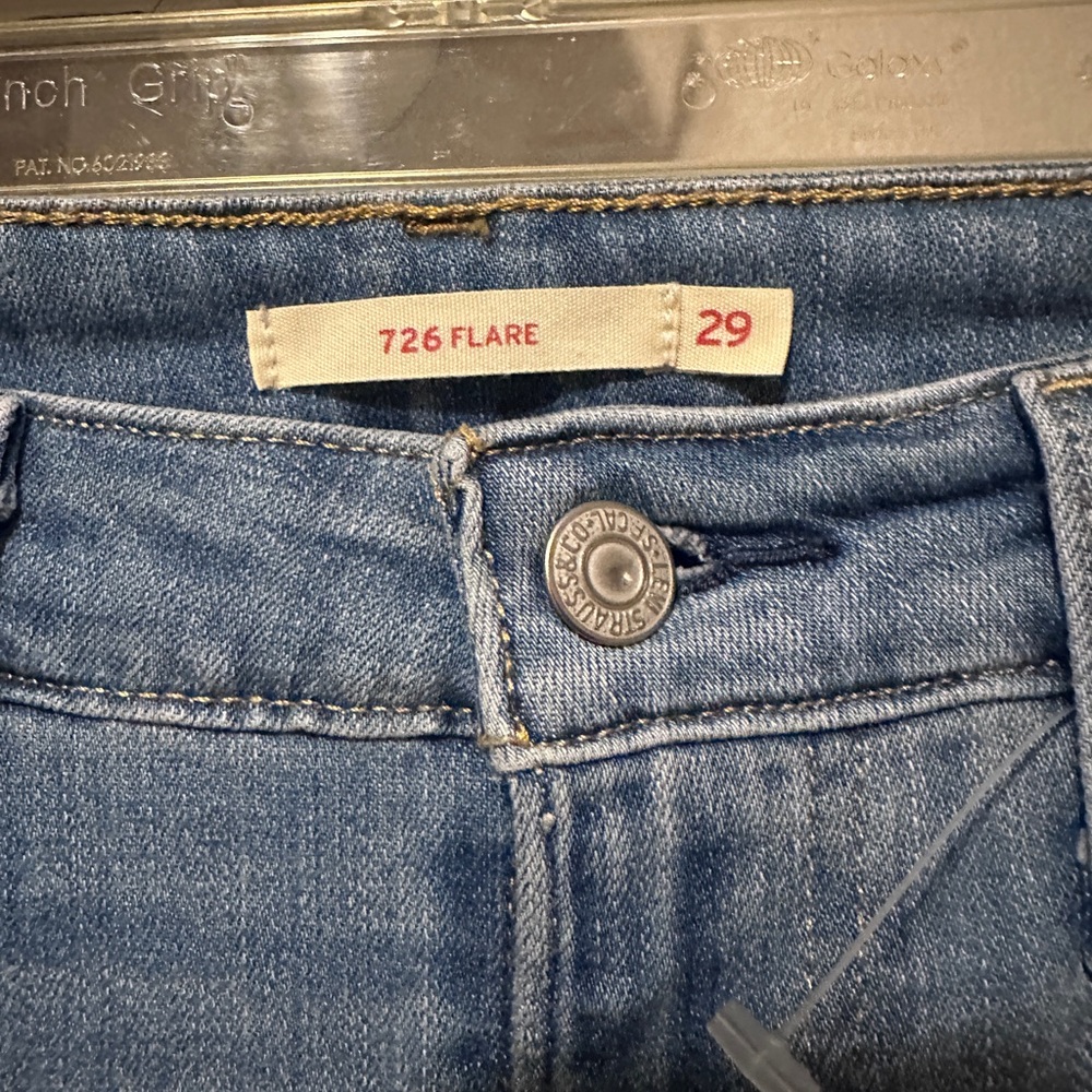 Levi’s Denim - 726 Flare - NEW